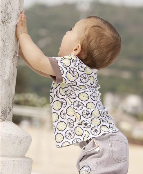 哇喔哇喔針織印花T恤