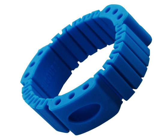 BUGOUT�w���(q��)���֭h(hu��n)�{(l��n)ɫ