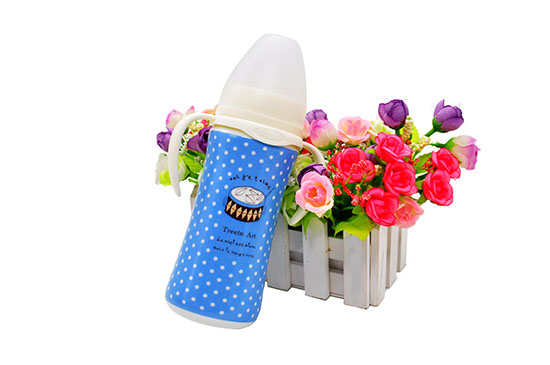 貝斯比幻彩瓷弧形寬口自動奶瓶藍色