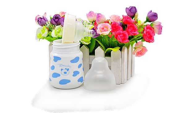 貝斯比幻彩瓷異形寬口自動奶瓶藍(lán)色