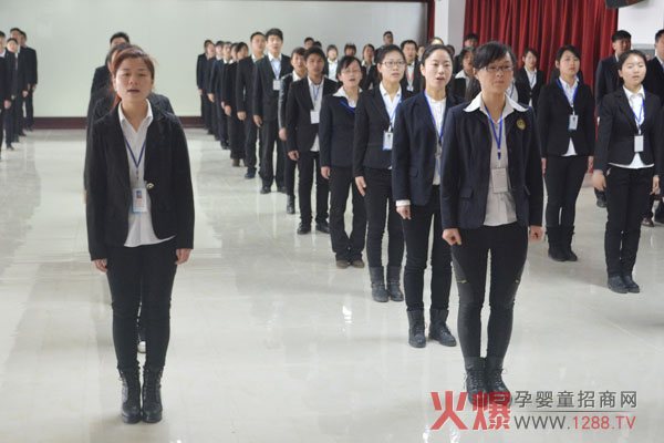 火爆網伴我戰(zhàn)斗