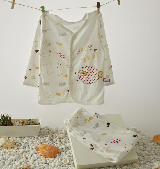 ��ɫС�~���w�S����С�~���_��