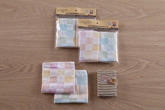 芊嬰小屋嬰幼兒彩格小方巾