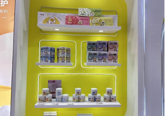 鑫琦.jpg 鑫琦.jpg