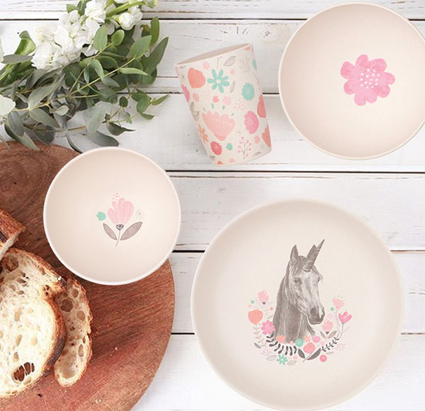 lovemae兒童餐具4件套 獨角獸.jpg lovemae兒童餐具4件套 獨角獸.jpg