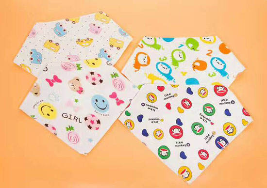 淘貝貓雙層純棉三角巾.jpg 淘貝貓雙層純棉三角巾.jpg