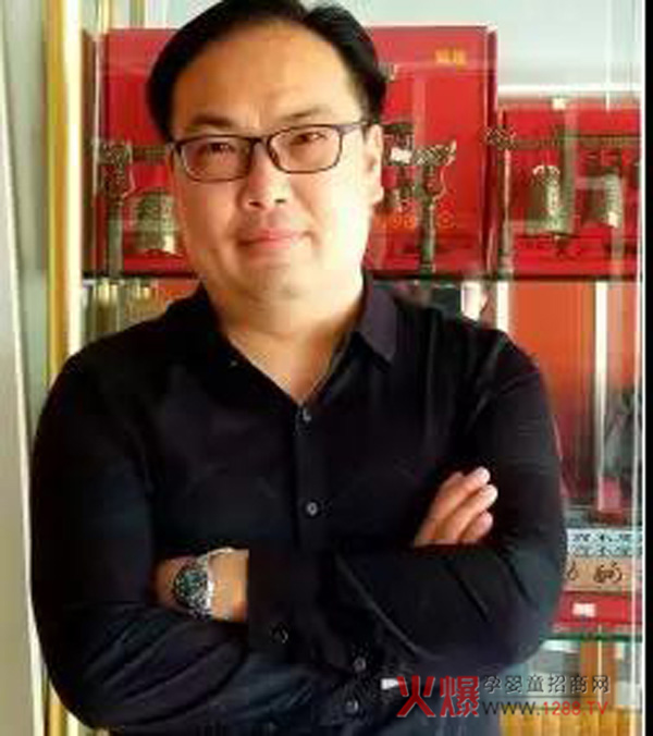 12Ϻ׽ܱĸƷƵİl(f)չ֮ĸ۷վ!