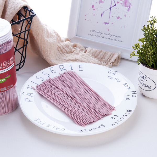 麗嬰美果蔬面 火龍果味2.jpg