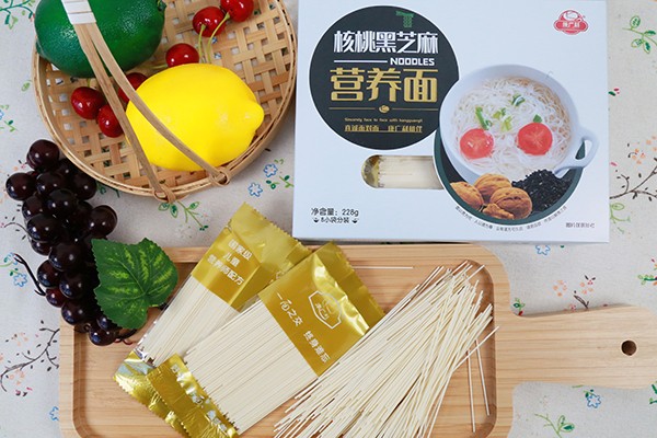 康廣利營養(yǎng)面 核桃黑芝麻3.jpg