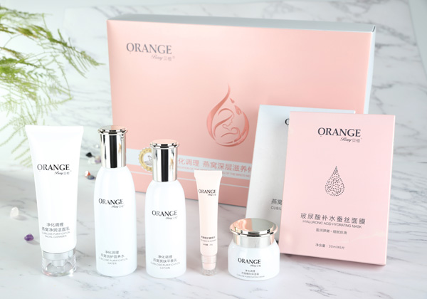 貝橙燕窩滋養(yǎng)孕產(chǎn)婦洗護(hù).jpg 貝橙燕窩滋養(yǎng)孕產(chǎn)婦洗護(hù).jpg