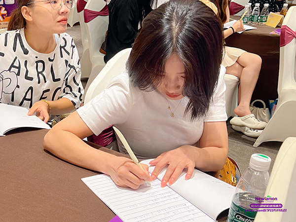 ~(l)Honour Teamt(y)W(xu)I(yng)B(yng)_(ki)ؠI(yng)ڣȪվ7.jpg