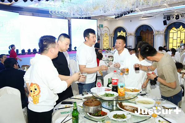 杰西佳JIBS自然營養(yǎng)獅王計(jì)劃啟動(dòng)峰會(huì)12.jpg 杰西佳JIBS自然營養(yǎng)獅王計(jì)劃啟動(dòng)峰會(huì)12.jpg