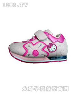 �������eŮЬ