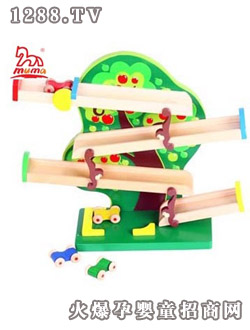 木馬玩具蘋(píng)果樹(shù)滑板車(chē)