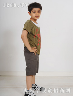 ���؁�(l��i)��ɫ��ͯ����