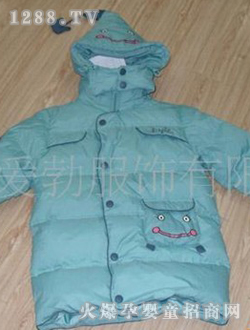 �۠����\�{ɫ��q��