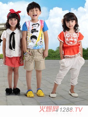 ��������ɫ���sͯ�b