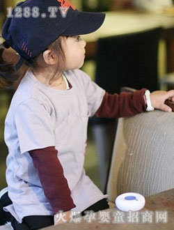 ����ؐ��ɫŮͯT��