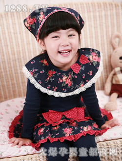 ͯe�^�r���{ɫŮͯ���b