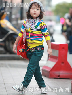 ͯe�^�r��Ůͯ�����b