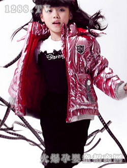 ͯe�^�r��Ůͯ��q��