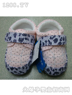 ���ȷ�ɫ���c(di��n)�냺Ь