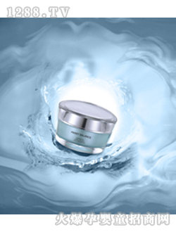 ����ѩ������ˬƽ��˪