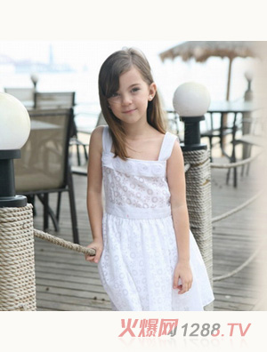 �옷���R����ȹ