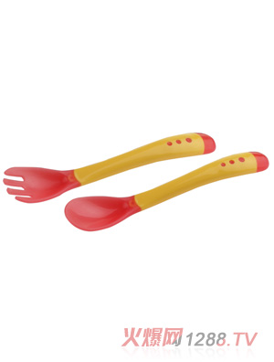 ���ϋ�ͯ�М��ײ�Ӗ���M